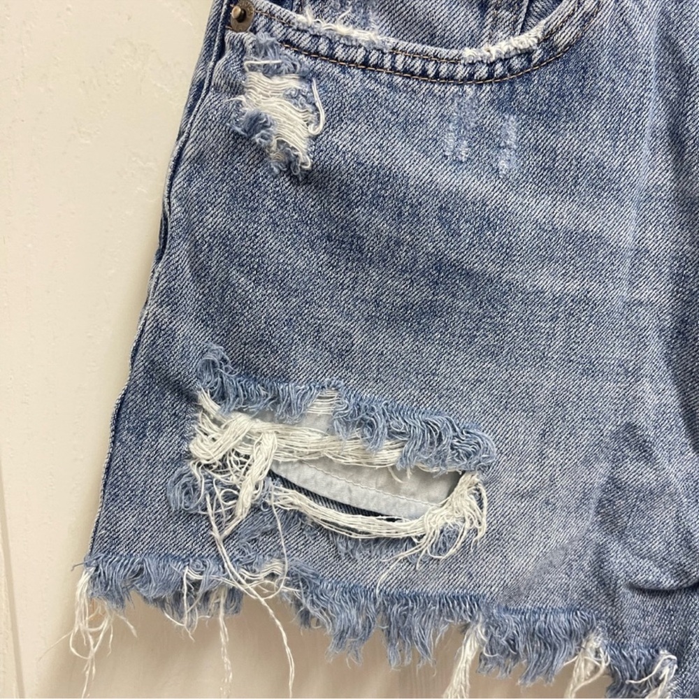 Pistola Distressed Denim Shorts. Sz 28 - Picture 3 of 10